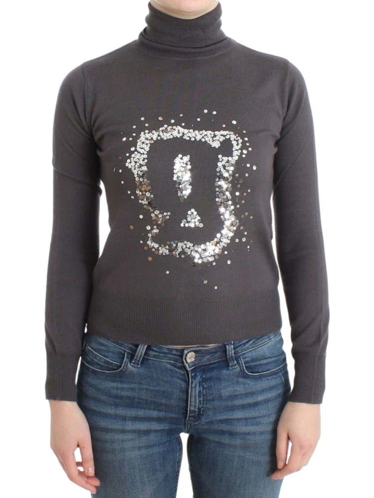 Brown turtleneck cotton sweater