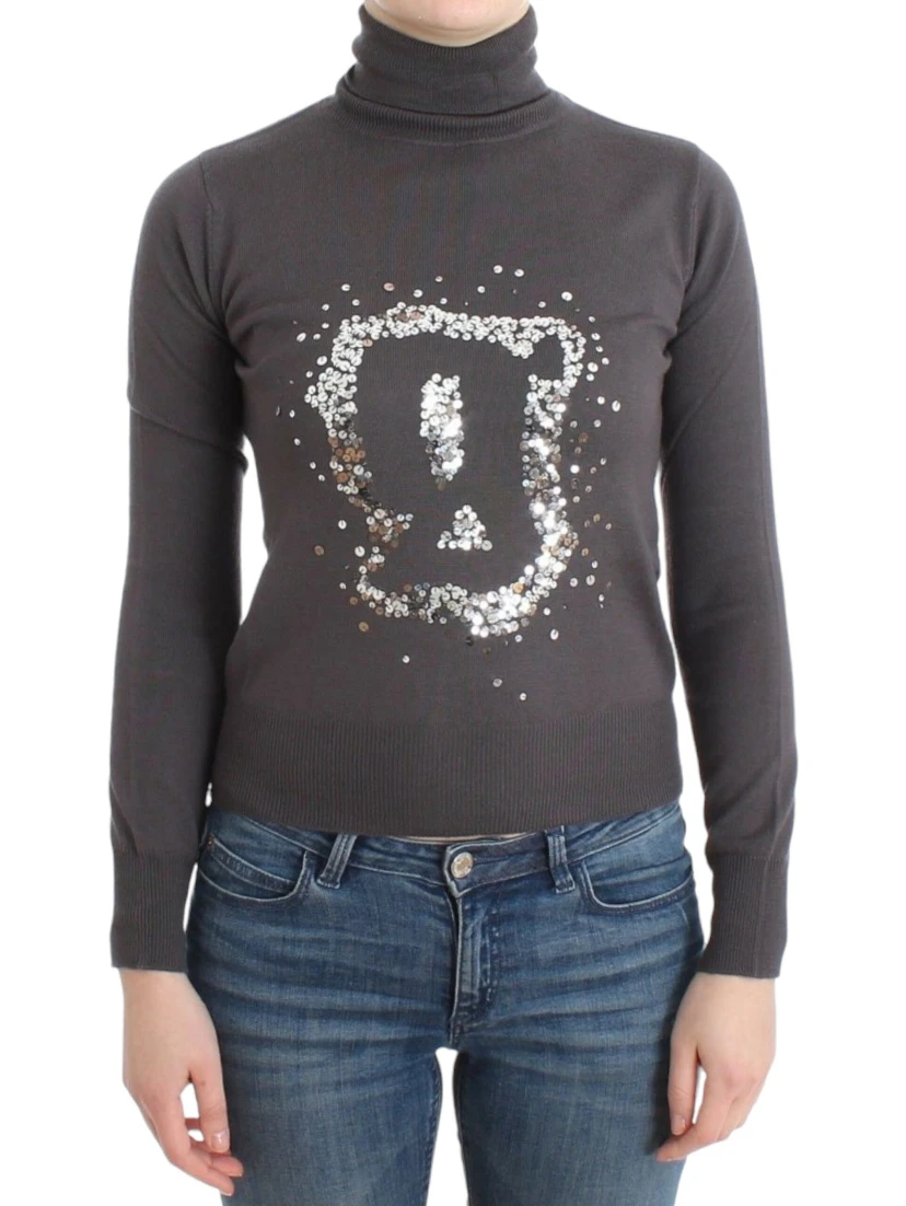 Brown turtleneck cotton sweater