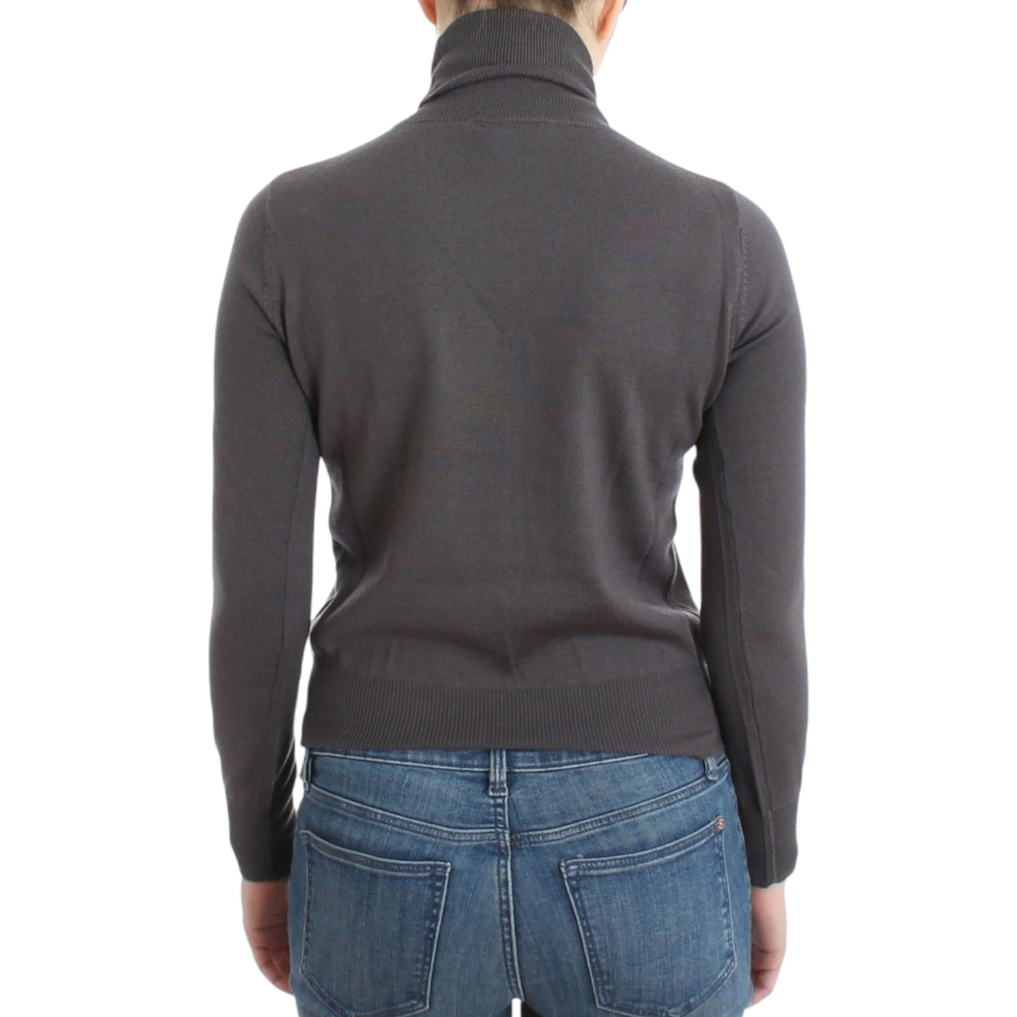 Brown turtleneck cotton sweater