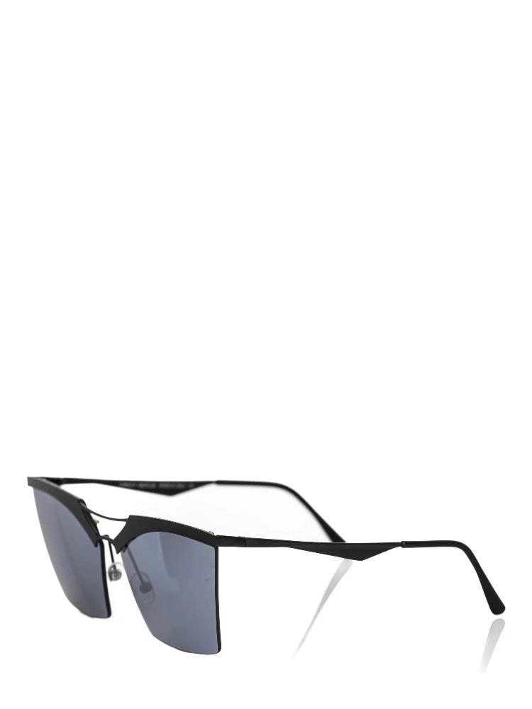 Black Metallic Fibre Sunglass alternative