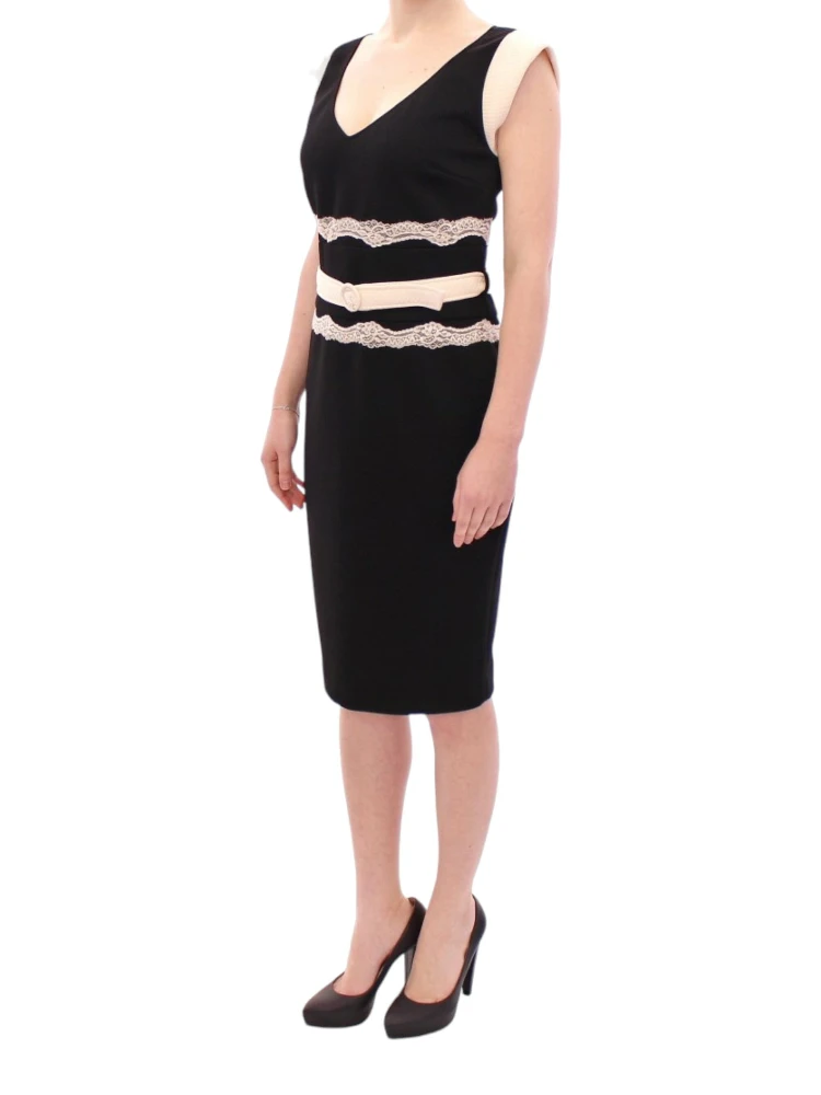 Black lace sheath dress alternative