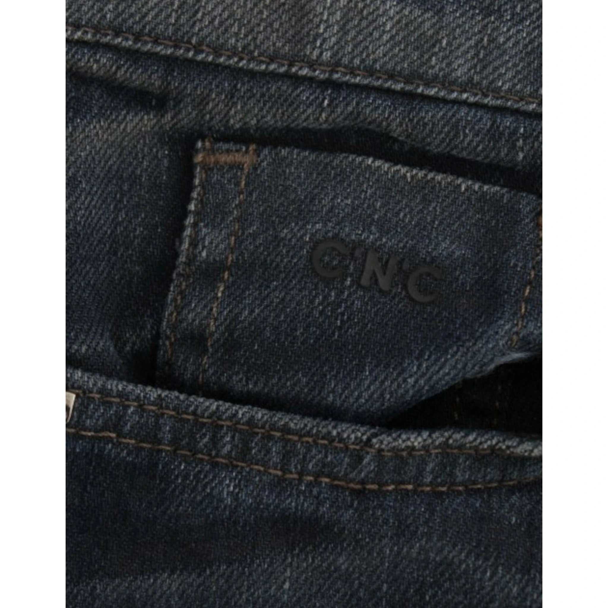 Blue skinnny leg jeans