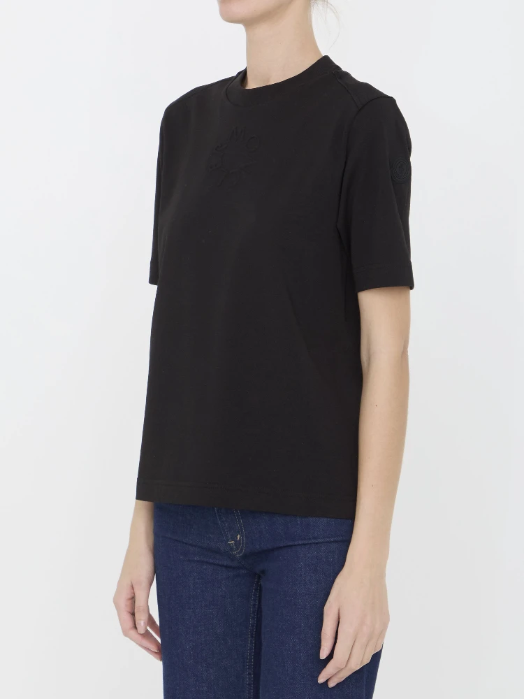 Logo t-shirt alternative