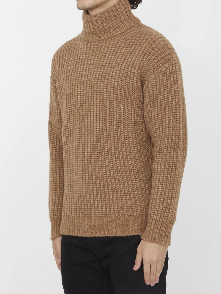 Alpaca Jumper In Beige alternative