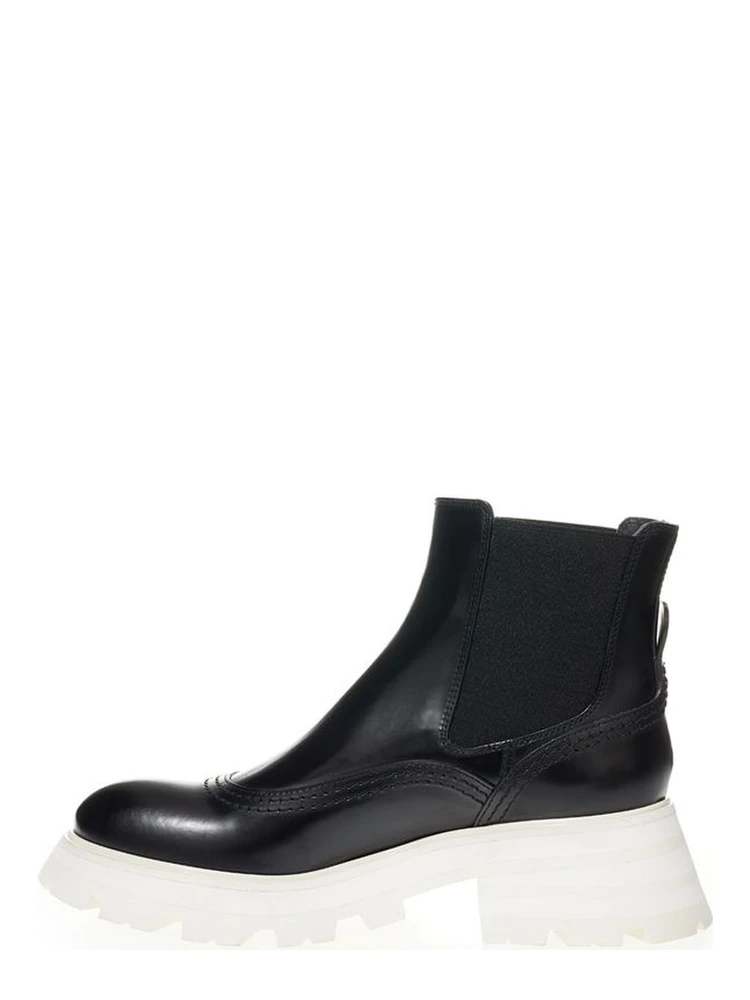 Black Leather Chelsea Boots alternative