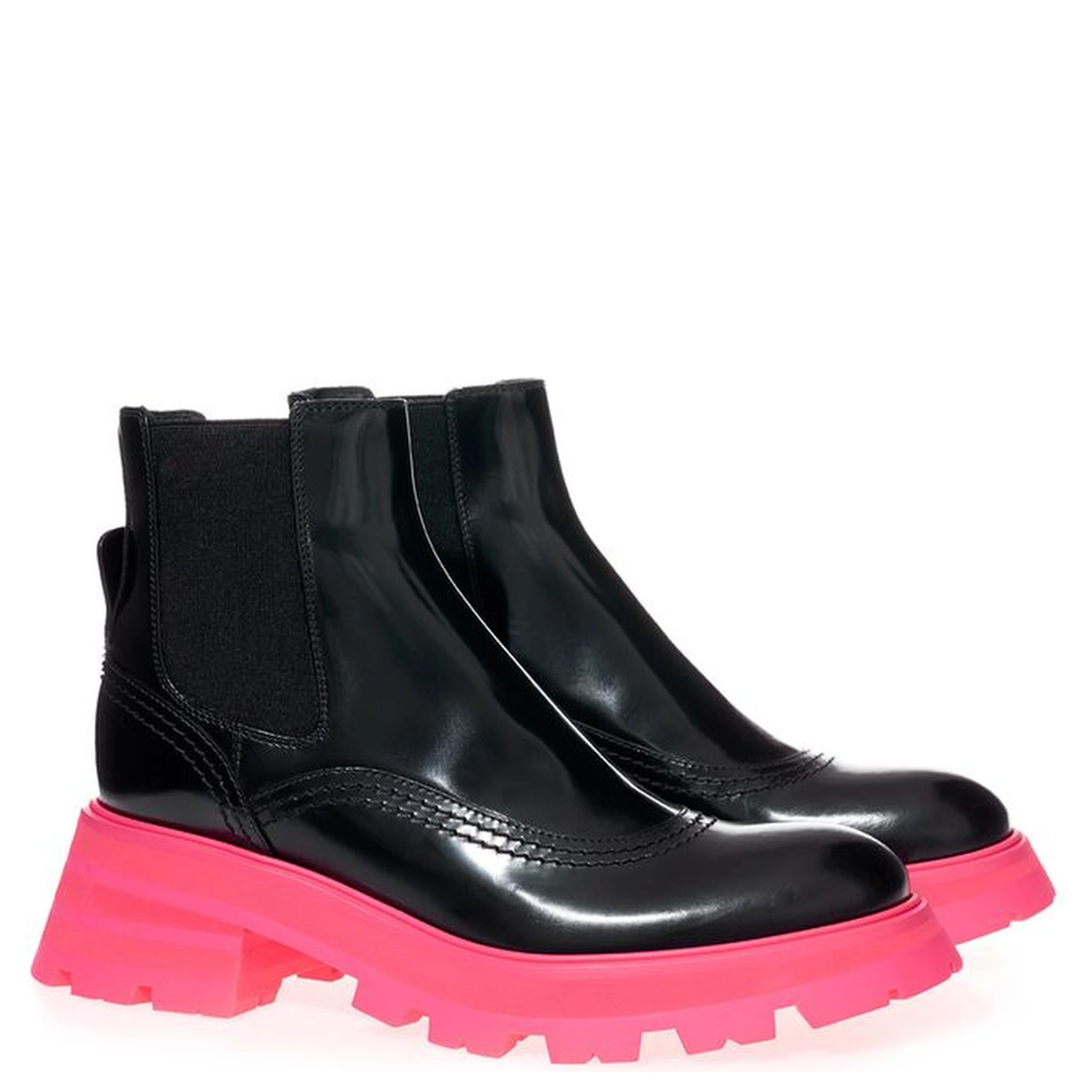 Elegant Black Leather Boots In Nero