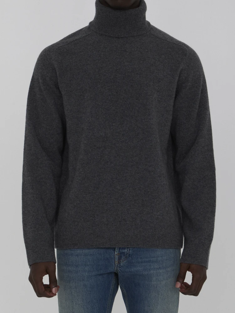 Wool jumper