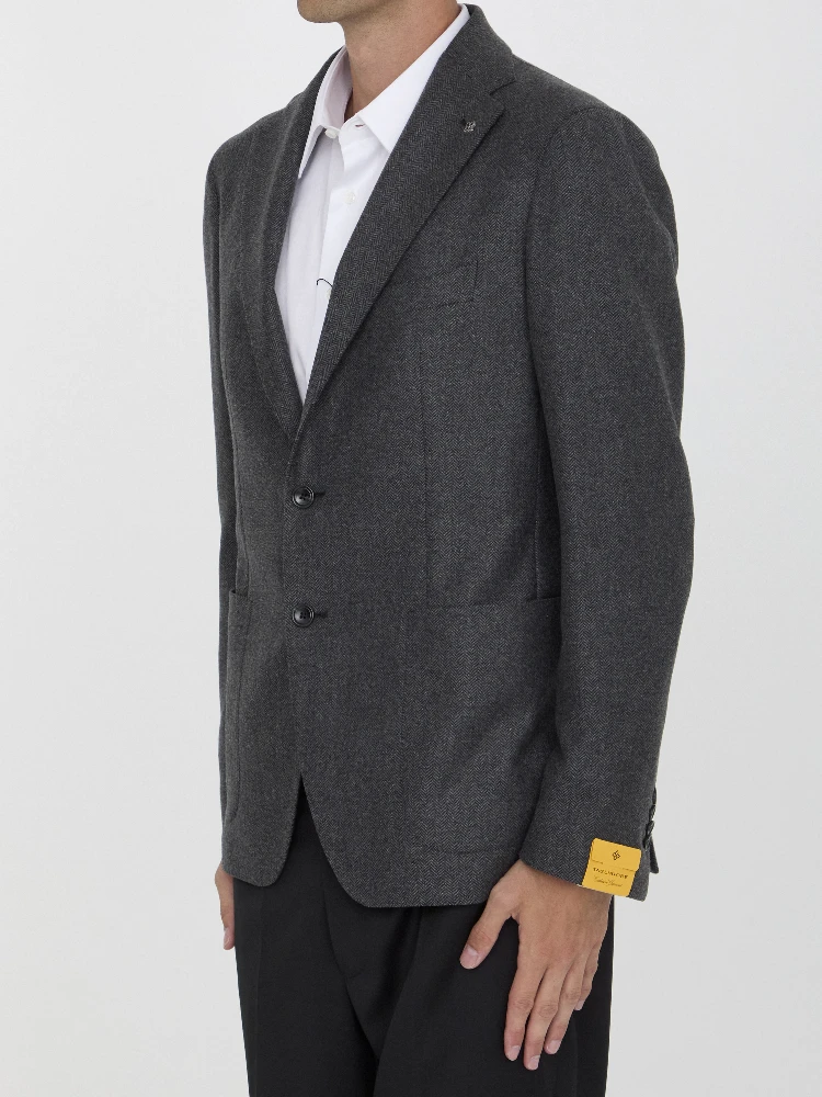Wool and cashmere jacket alternative