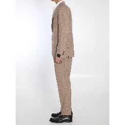 Two-piece suit in wool and silk blend