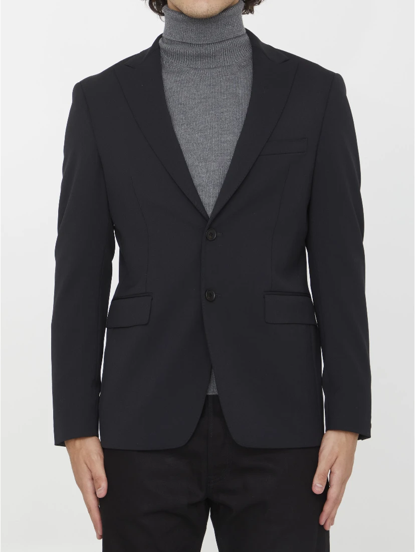 Single-breasted jacket