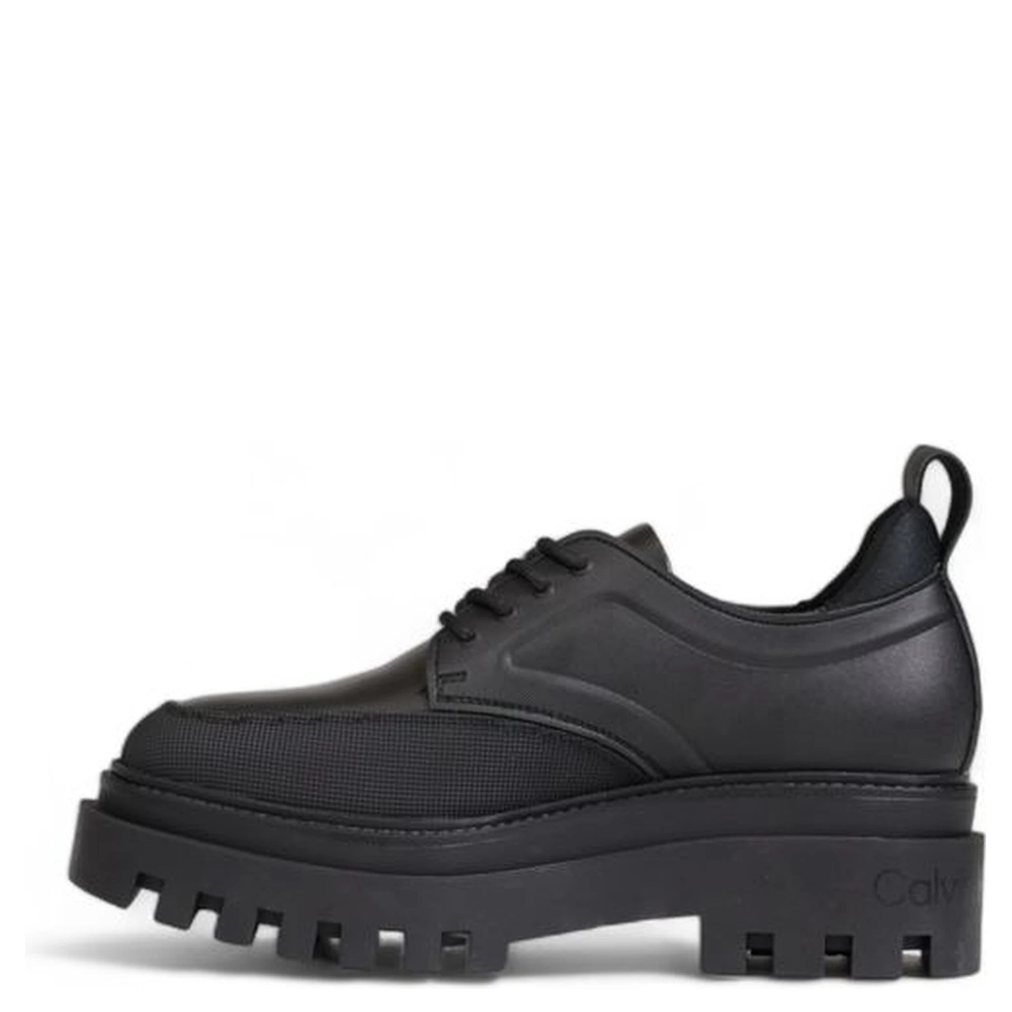 Flatform Lace-Up Derby shoe
