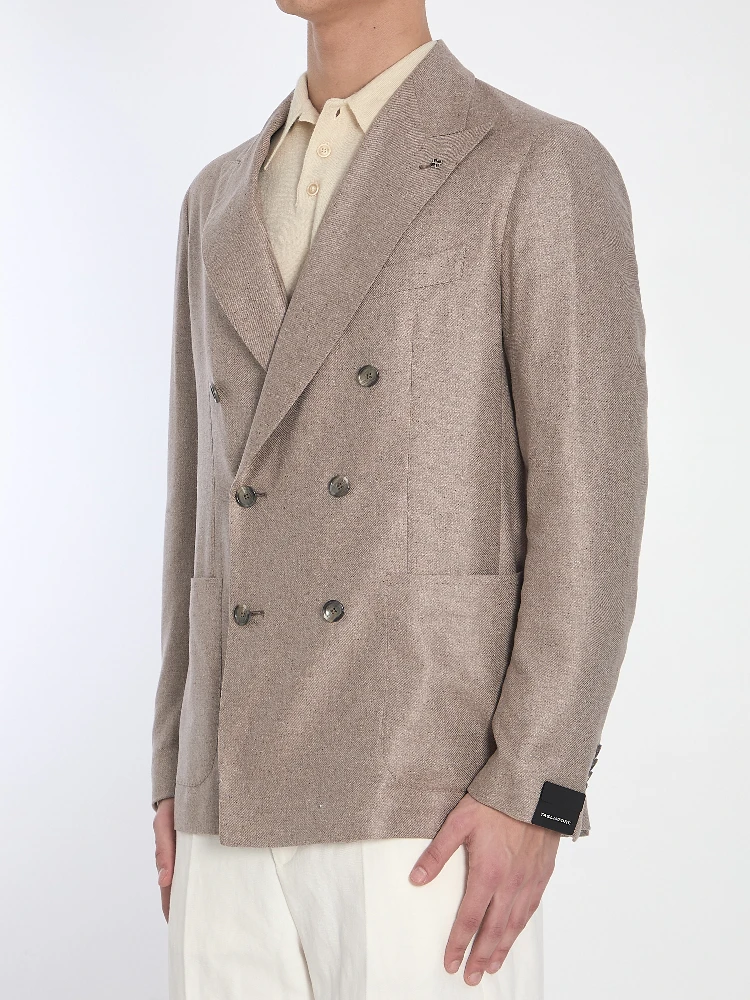 Double-breasted silk jacket alternative