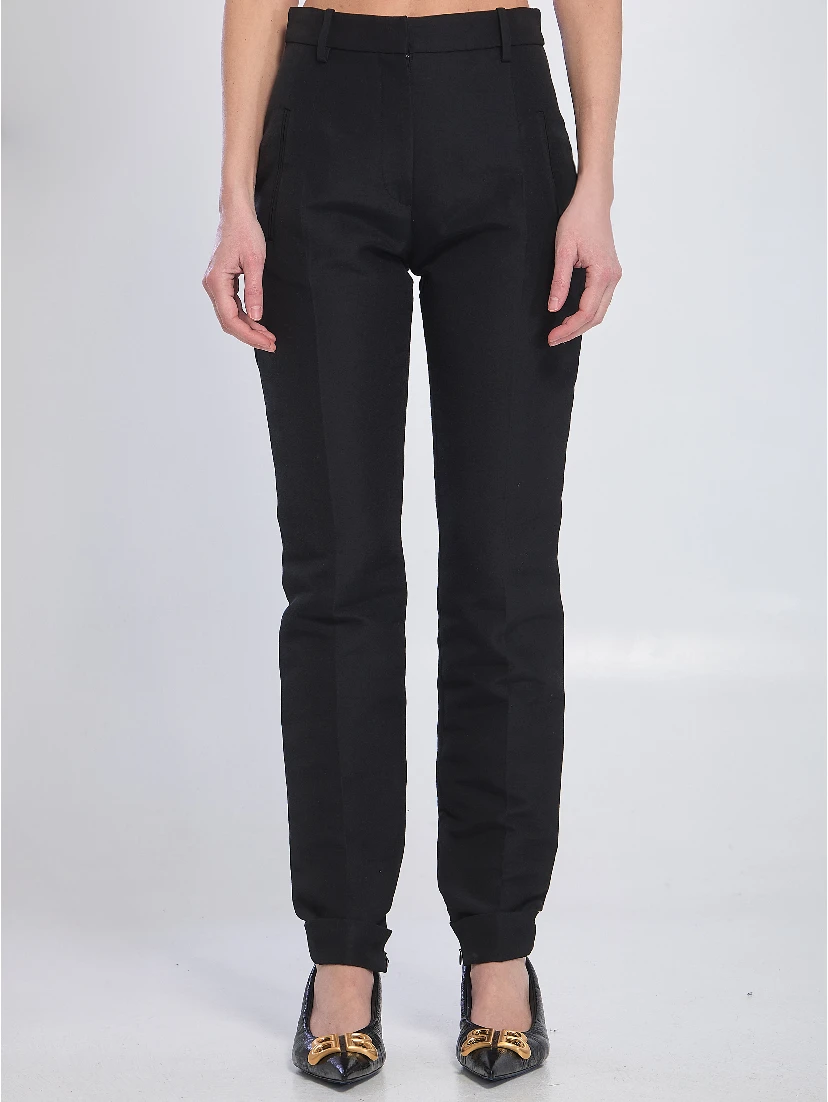 Black trousers