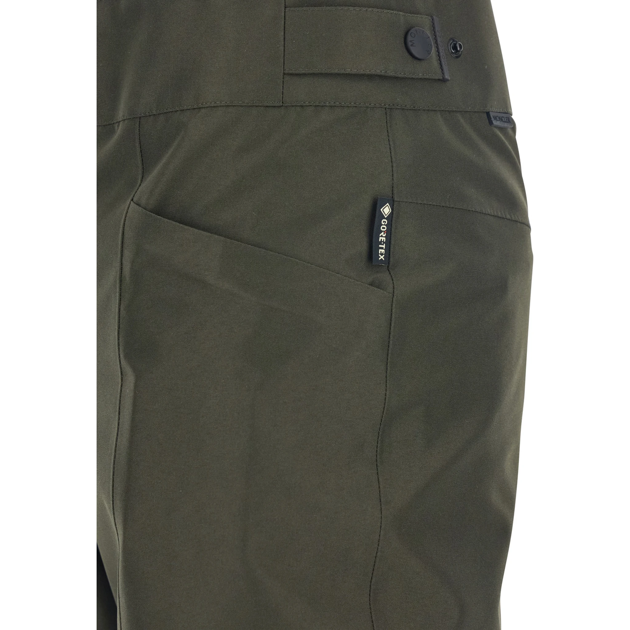 Green Pants with Elastic Drawstring Hem and Logo Patch on the Sleeve in Tech Fabric Woman
