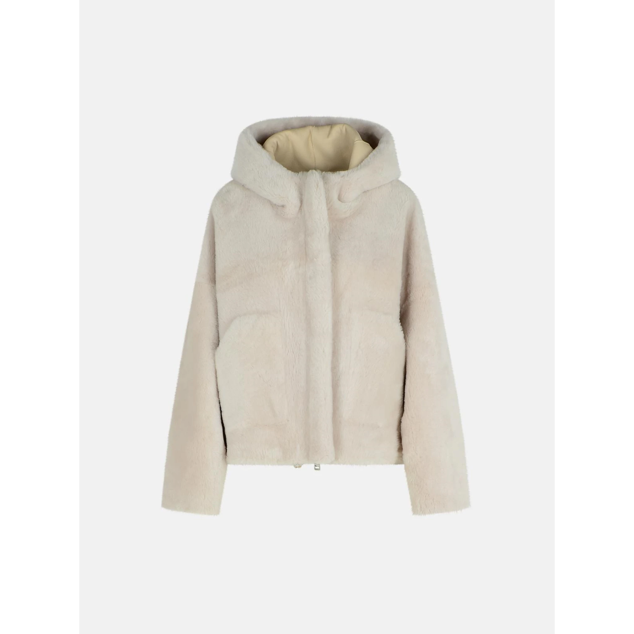 Hoodie jacket with pockets
