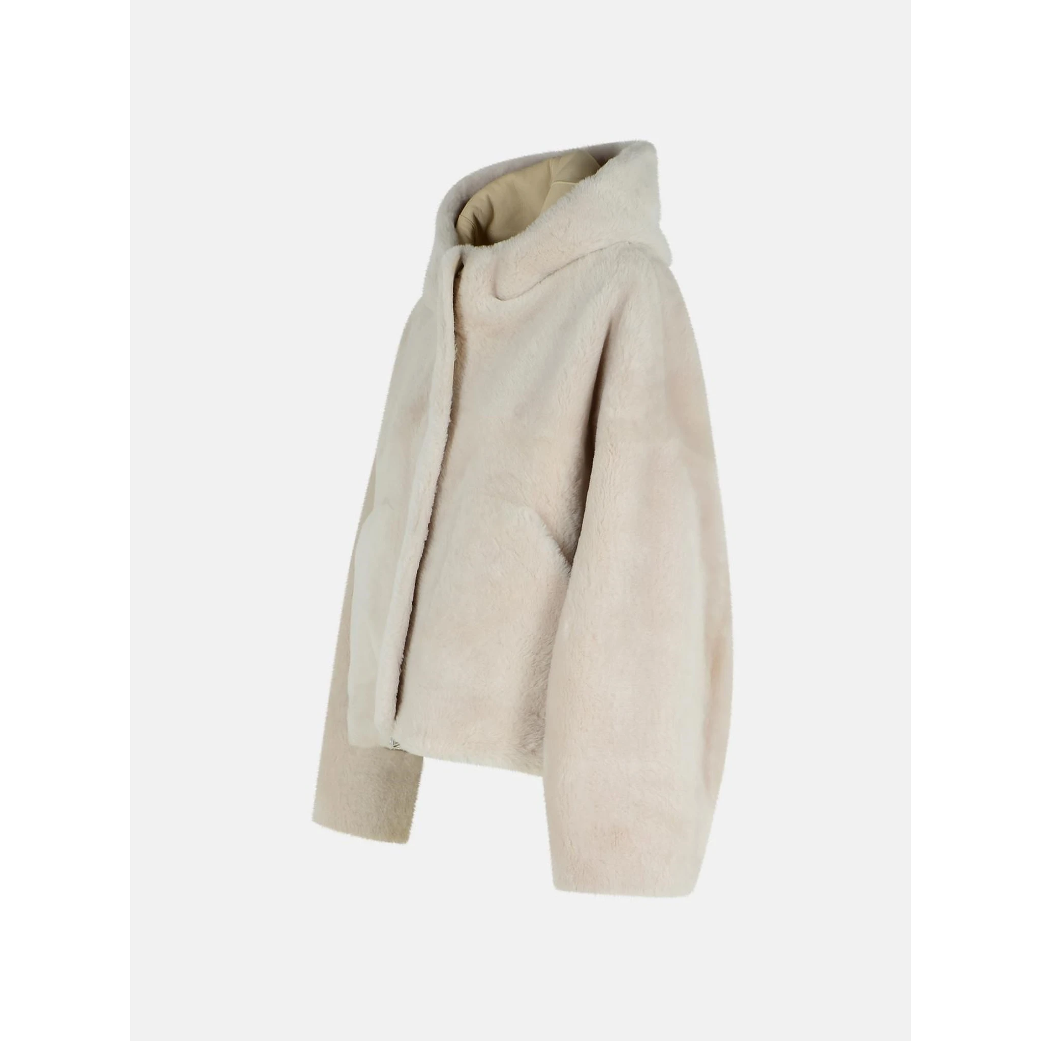 Hoodie jacket with pockets