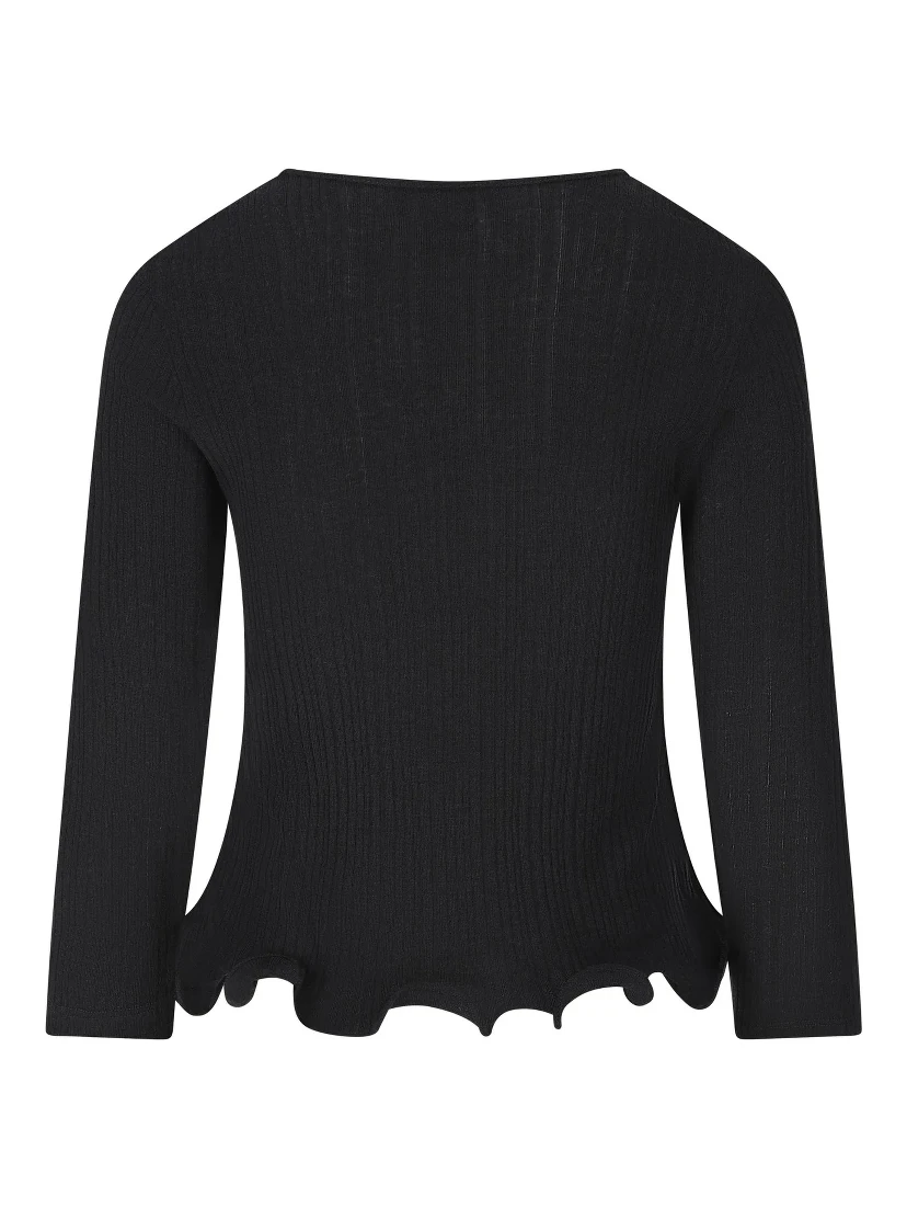 V-neck t-shirt in virgin wool