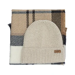 "Pendle" beanie and "Blair" scarf set.