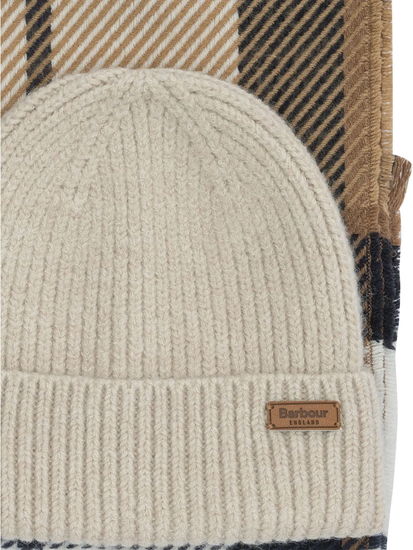 "Pendle" beanie and "Blair" scarf set.