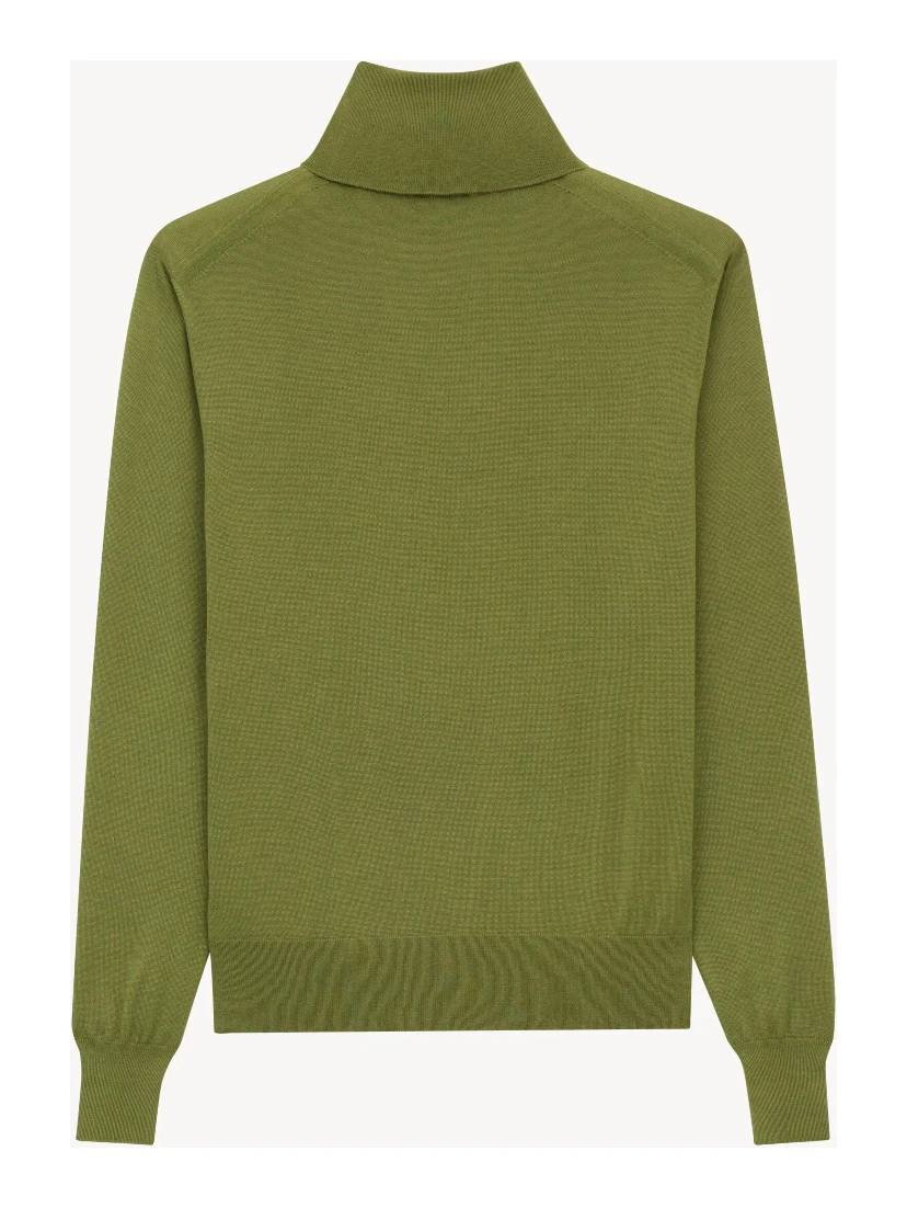 Turtleneck knitwear in wool