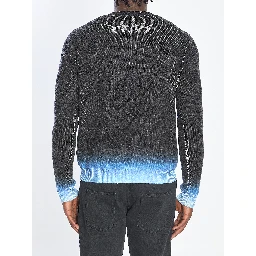 Sweater with Blades print