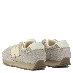 "471" Sneakers