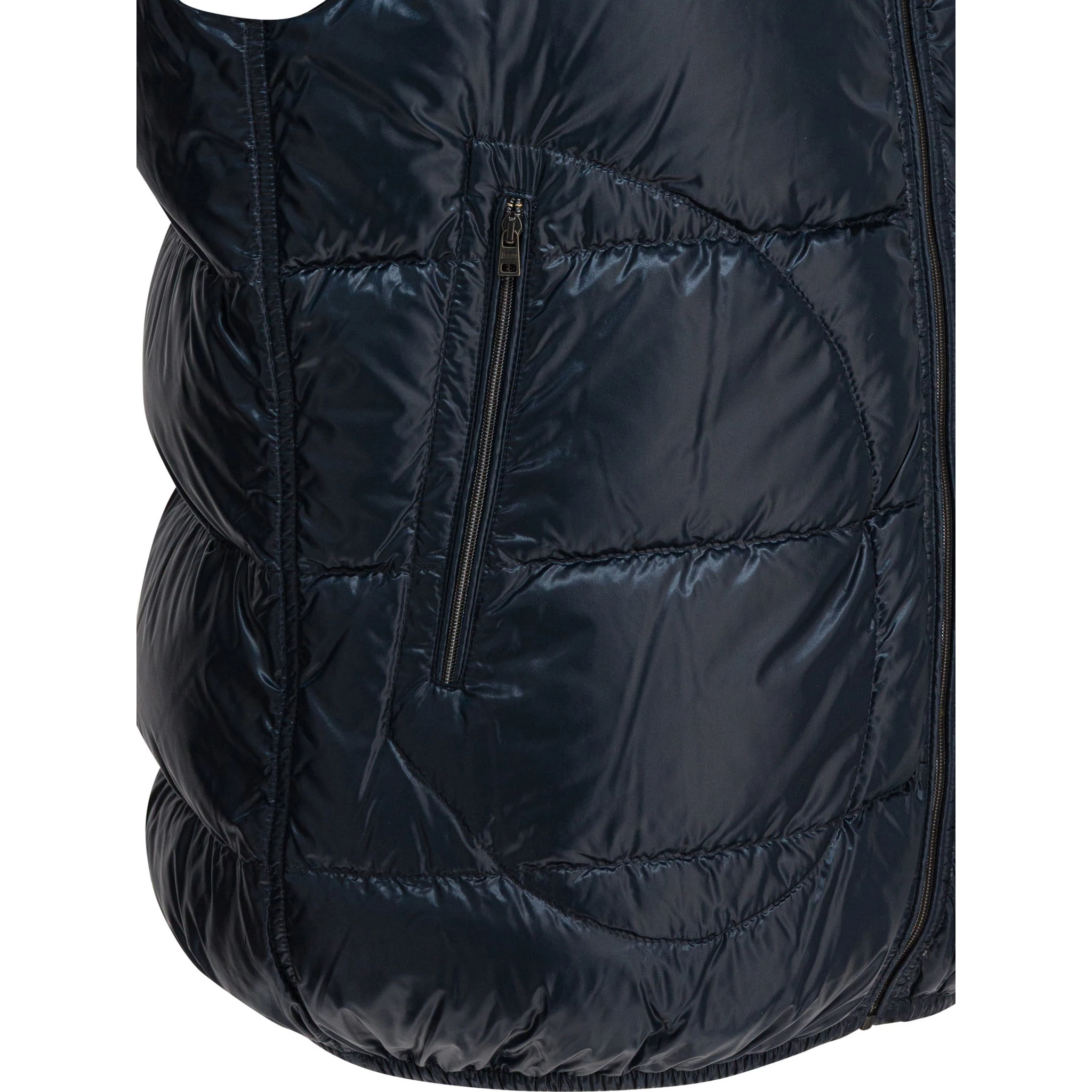 Nylon sleeveless jacket