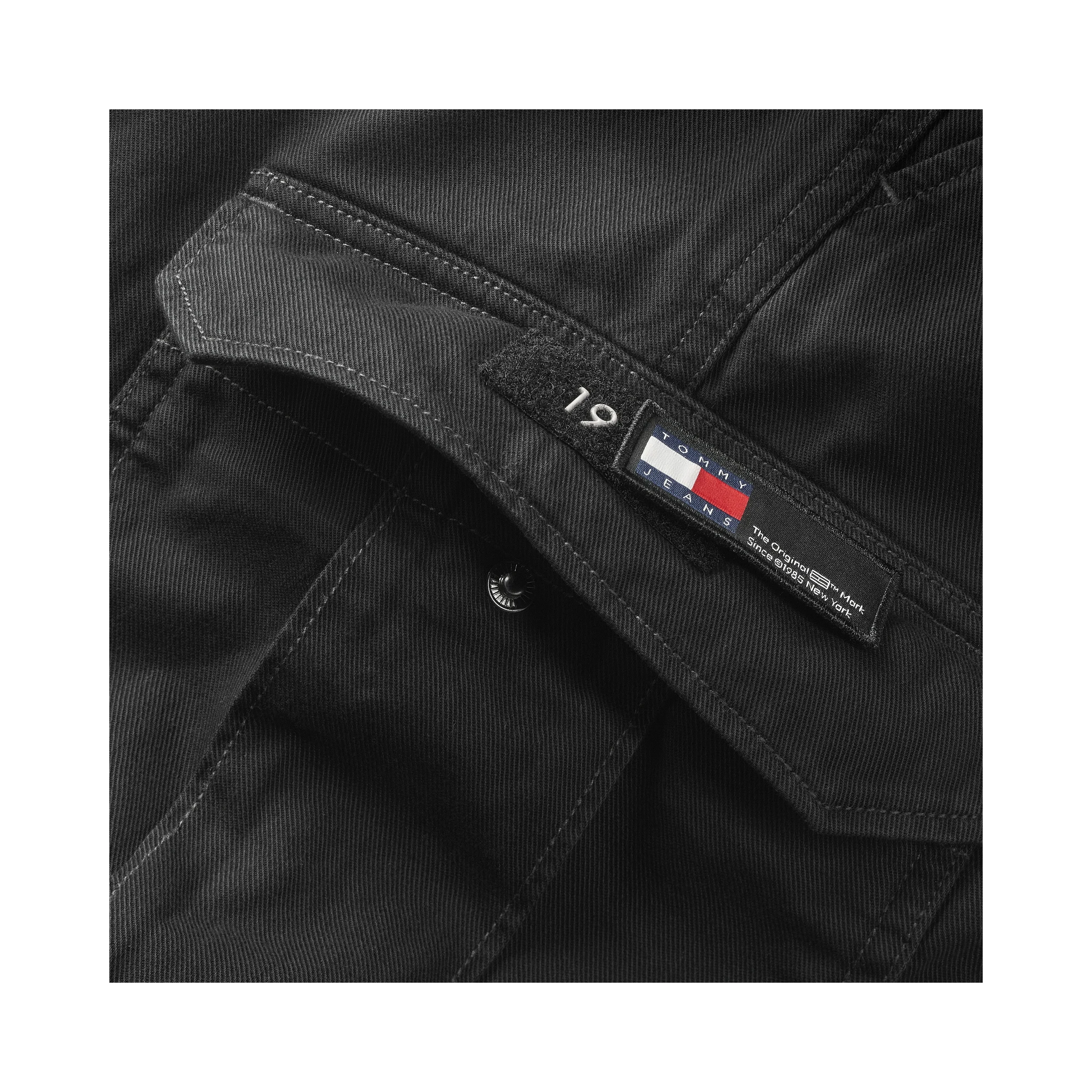 TOMMY JEANS  Shorts Black