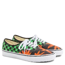 أحذية رياضية من تصميم VANS X VALENTINO