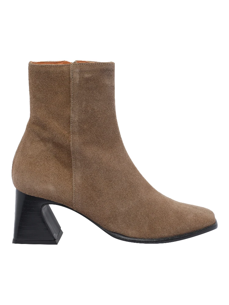 ANGEL ALARCON Boots Brown alternative