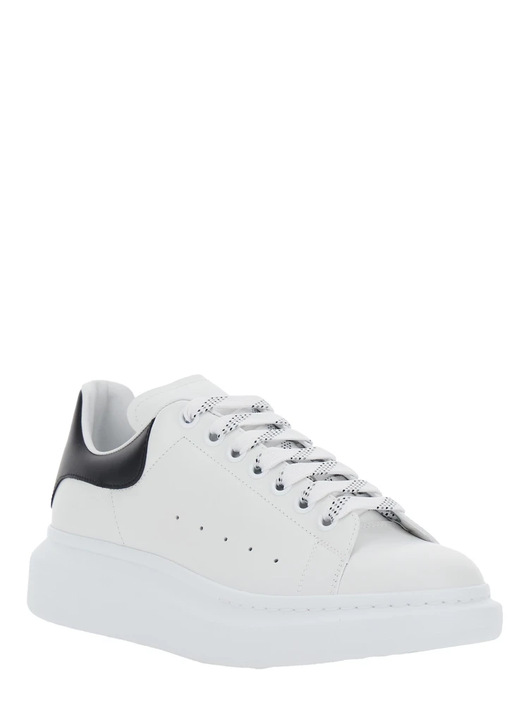 Black and White Low Top Sneakers with Logo Lettering on Tongue and Contrasting Heel in Leather Man alternative