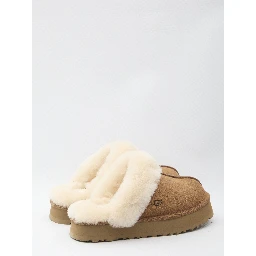 قرص مرن من Ugg