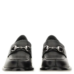 MOCCASIN WITH CLAMP
