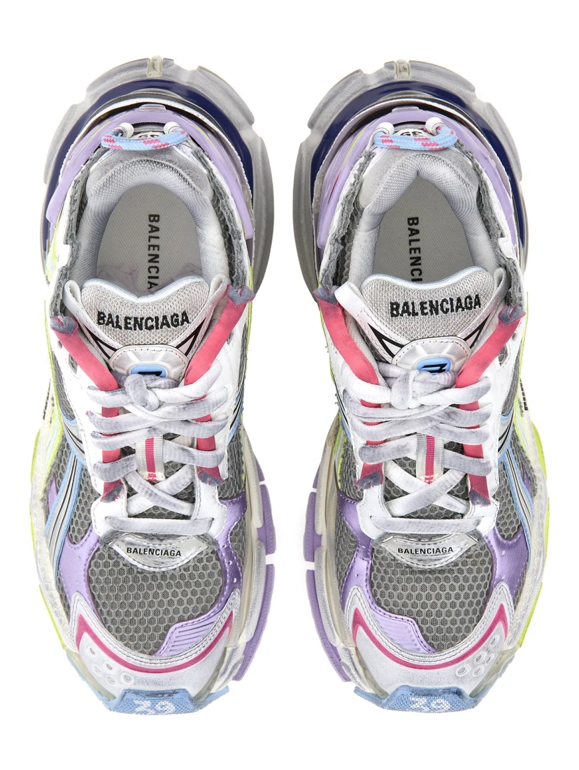 SNEAKER RUNNER