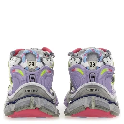 SNEAKER RUNNER