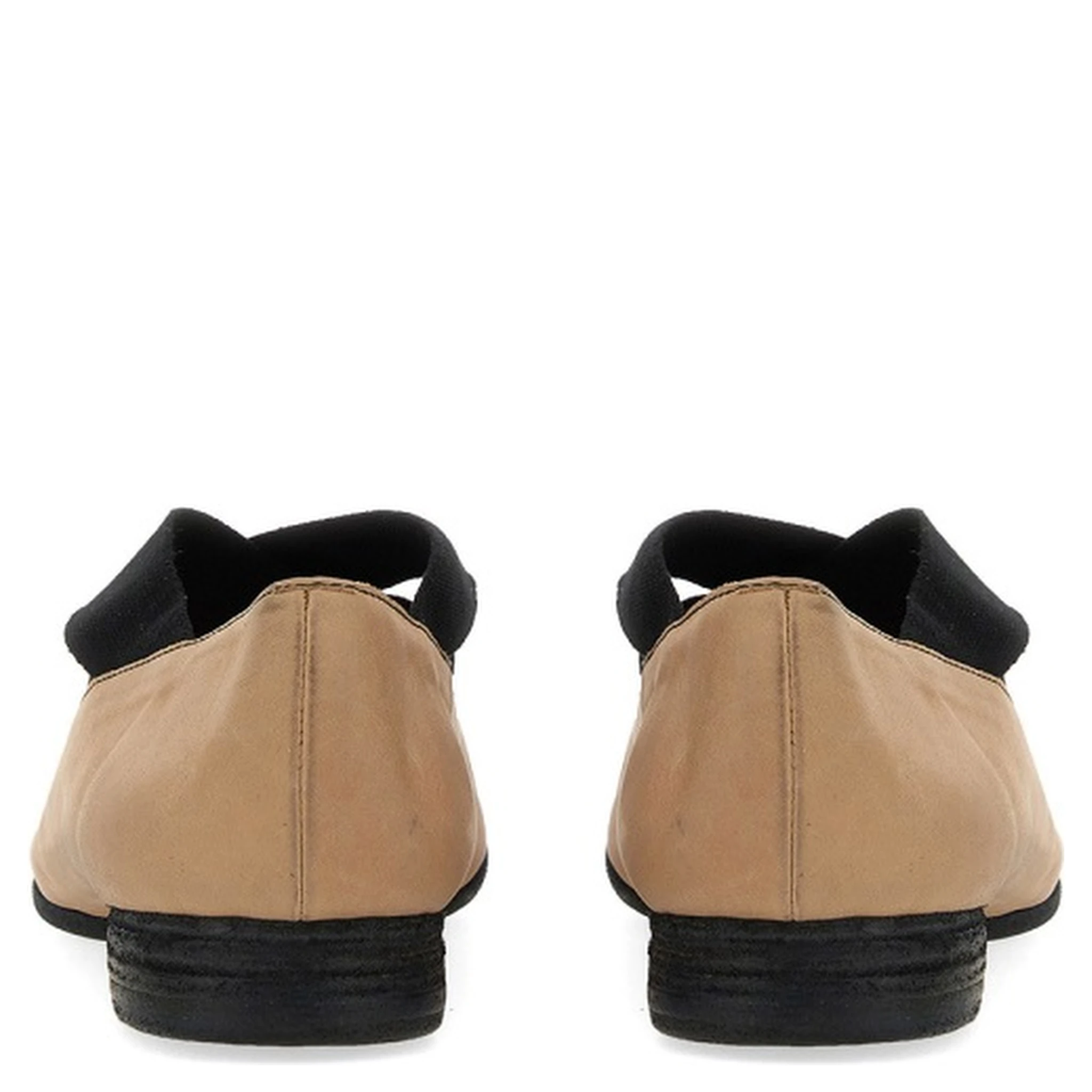 LEATHER BALLERINA