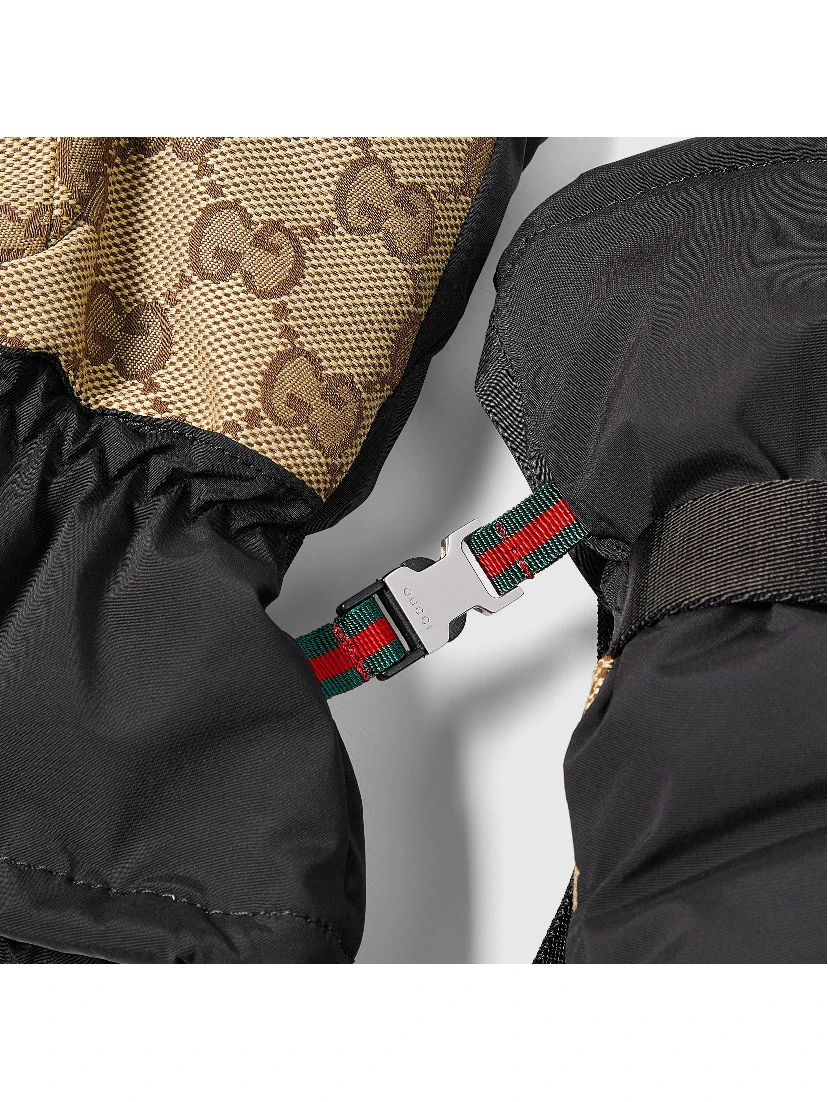 GG padded gloves with wrist straps