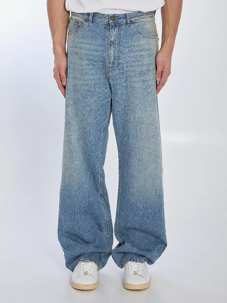 Chez Valentino jeans