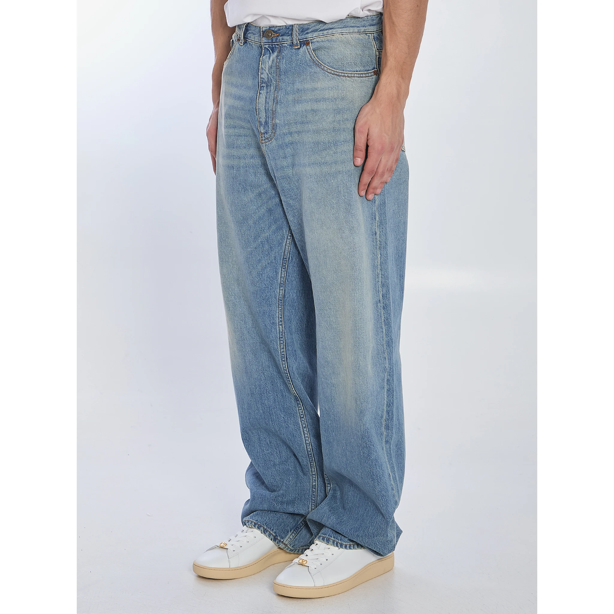 Chez Valentino jeans