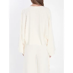 Sweater in fine wool yarn
