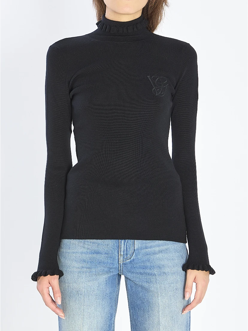 Turtleneck with ruffles