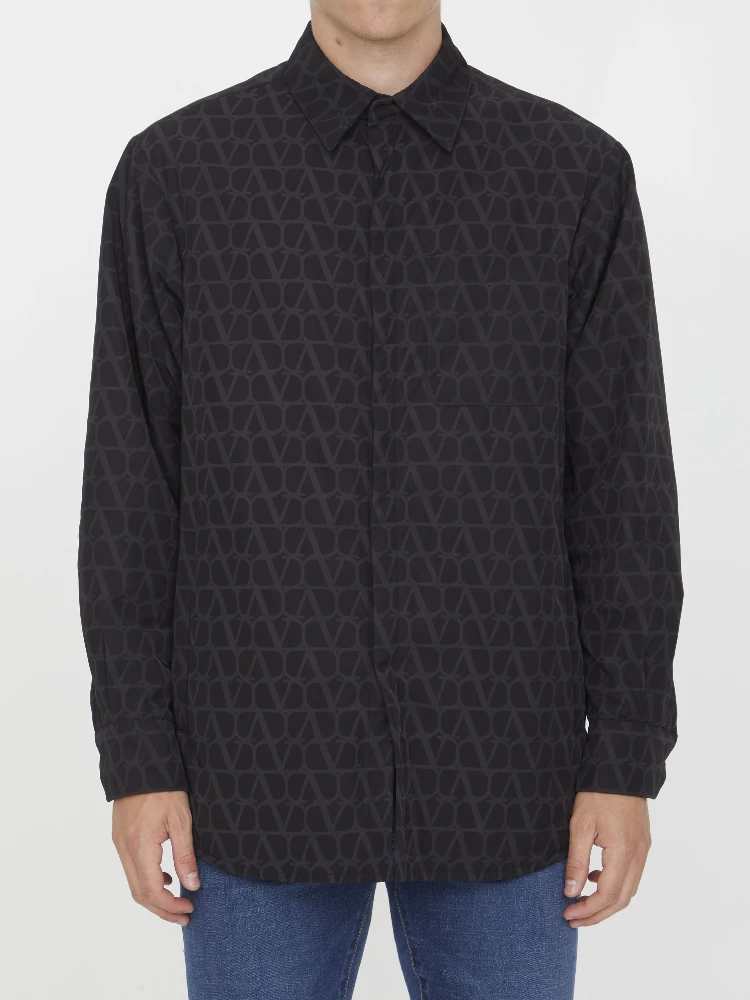 VLogo shirt