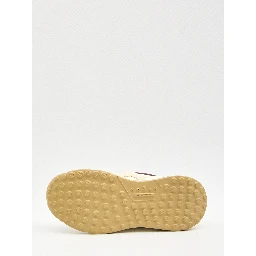 H669 sneakers