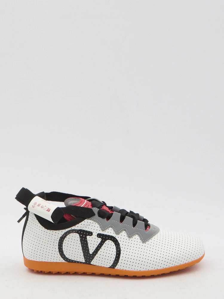 Chromathon sneakers