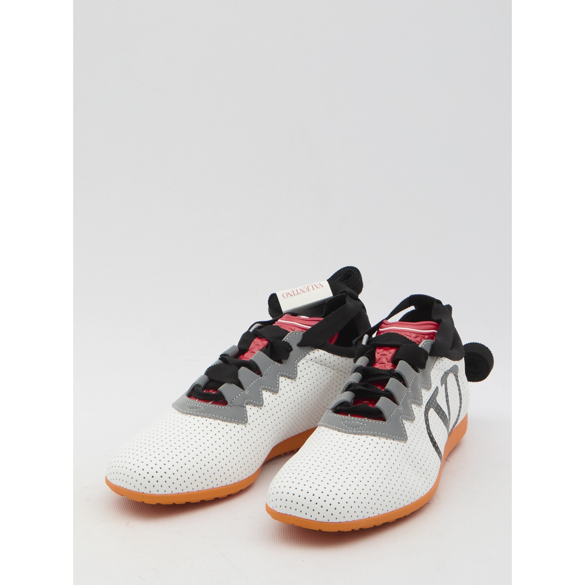 Chromathon sneakers