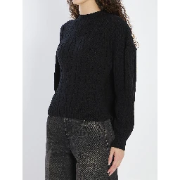 Sweater with logo