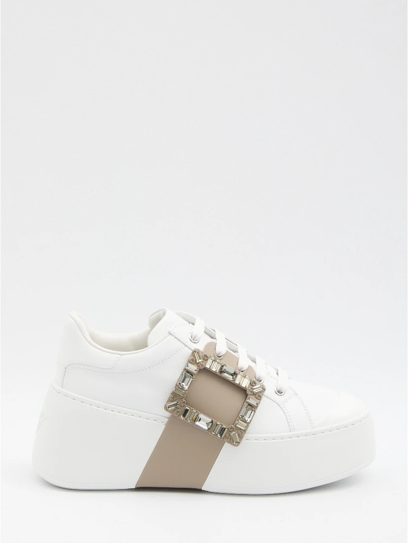Viv' Skate sneakers in leather




Chiedi a ChatGPT