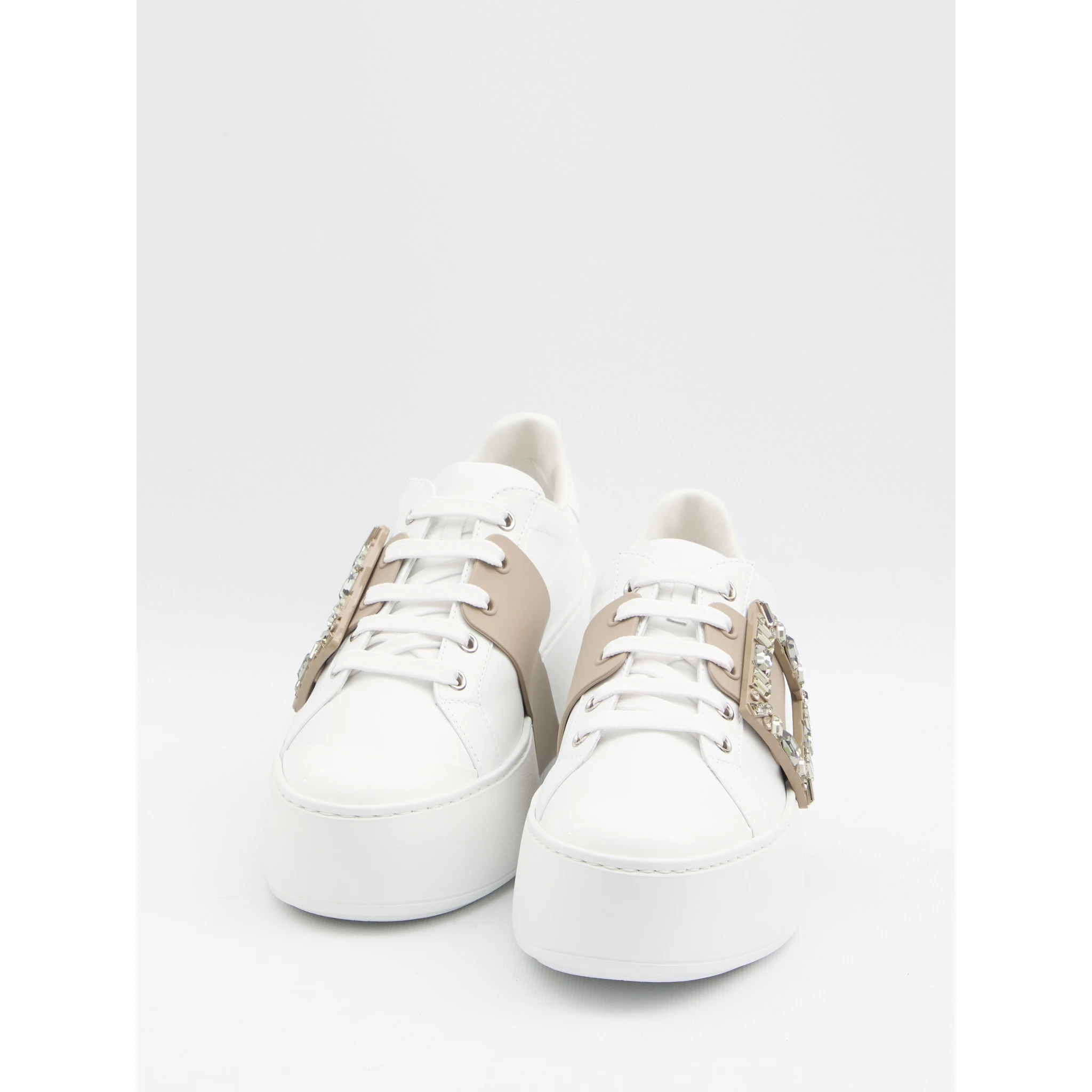 Viv' Skate sneakers in leather




Chiedi a ChatGPT