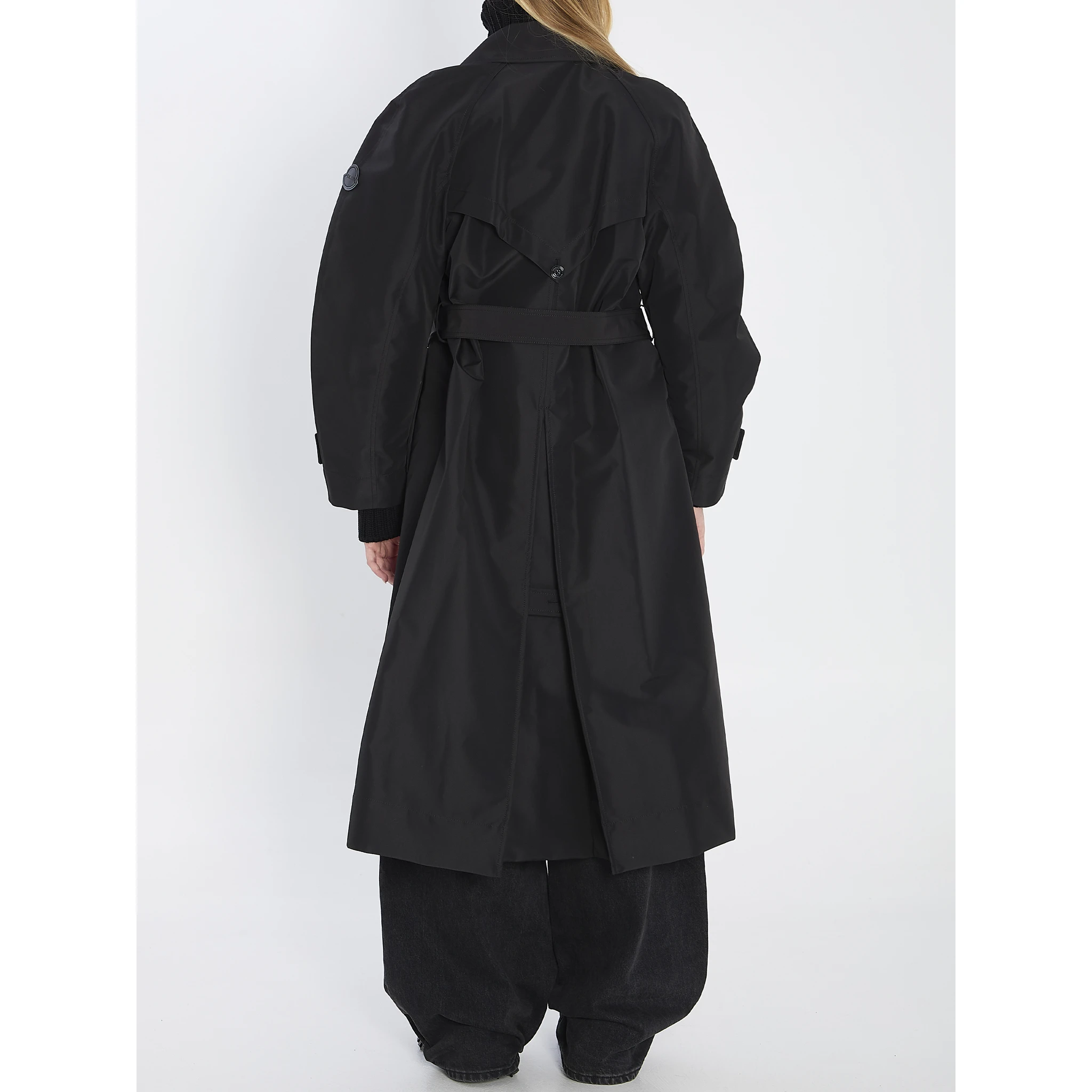 EE72 Zake Trench