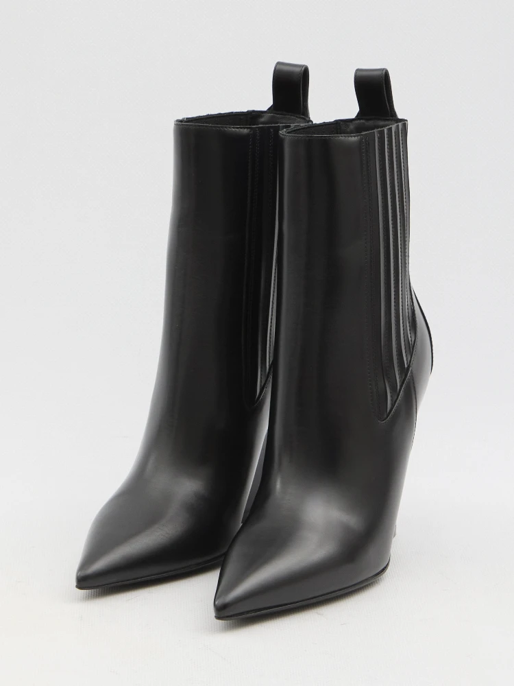 VLogo Lockette booties alternative